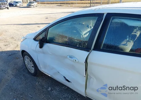 2016 Ford Fiesta S z USA, uszkodzony, nr VIN 3FADP4AJ9GM202957